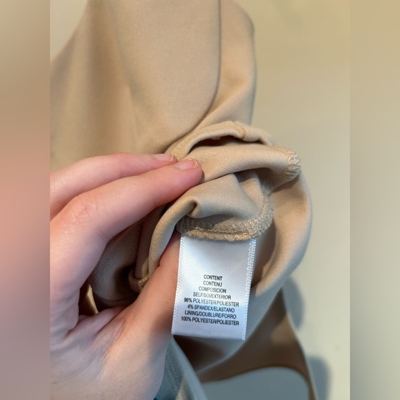 Wayf Beige Tank - Picture 6 of 6